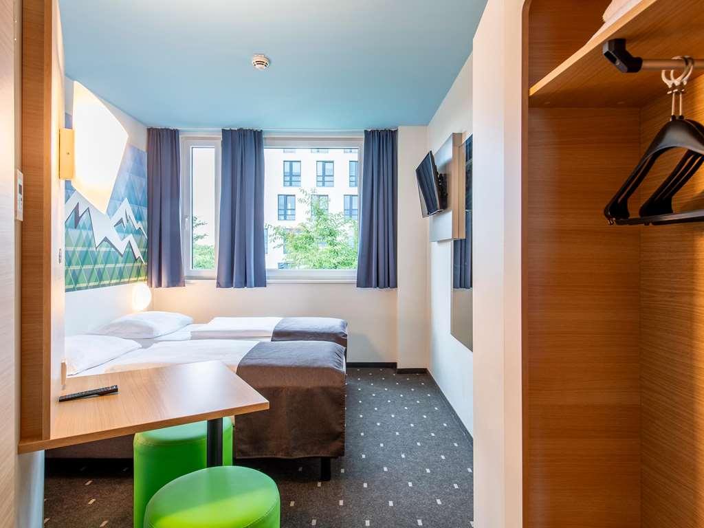 B&B Hotel Rosenheim Room photo